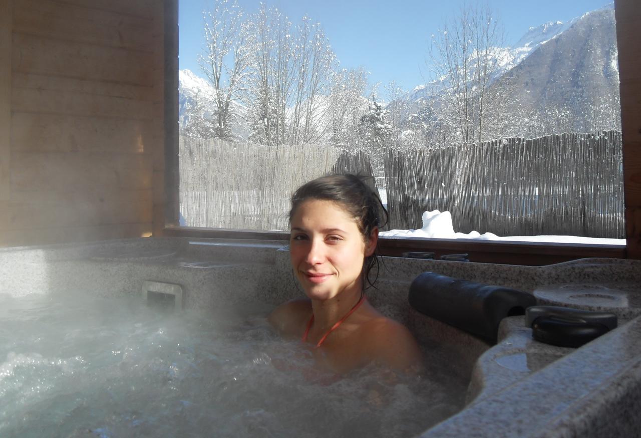 Bed and Breakfast La Cle Des Bois Le Bourg-dʼOisans Exteriér fotografie